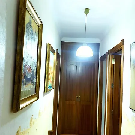 Con Piscina Privada Y Amplio Jardin En - Solo Familias Y Parejas Holiday home *