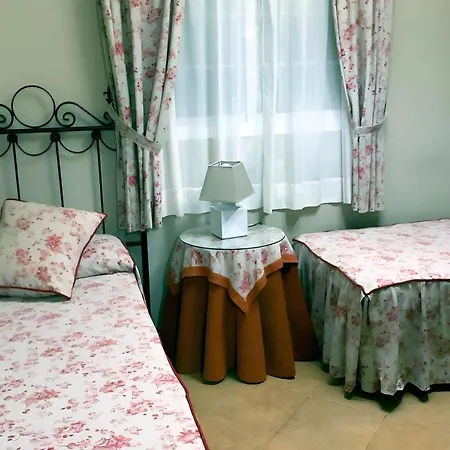 Holiday home Con Piscina Privada Y Amplio Jardin En - Solo Familias Y Parejas *