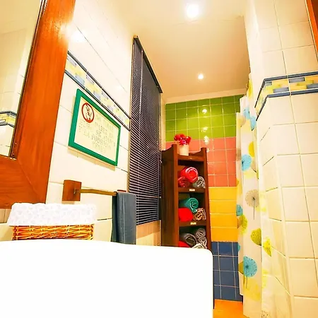 Con Piscina Privada Y Amplio Jardin En - Solo Familias Y Parejas Holiday home